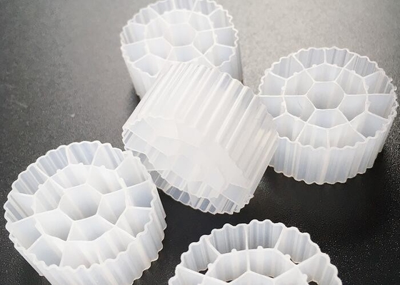 comprare Processo a celle attive Medi MBBR in plastica HDPE di colore bianco online manufacture
