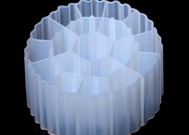 comprare MBBR Bio Balls PE MBBR Filter Media 19 Numeri di fori per il trattamento delle acque reflue online manufacture