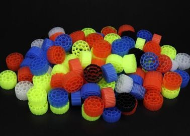 comprare Medi filtranti MBBR di colore bianco e nero con materiale HDPE vergine per il trattamento delle acque reflue online manufacture