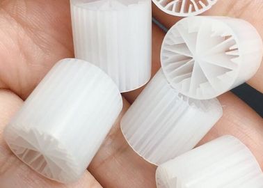 comprare Trattamento dell'acqua in serbatoio anaerobico Ecofriendly MBBR Bio Media 15*15mm Grande superficie online manufacture