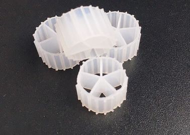 comprare Colore naturale MBBR Filter Media e materiale HDPE vergine MBBR Bio Media per RAS 10*7mm online manufacture