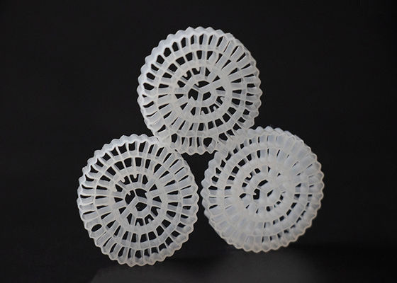 comprare Materiale HDPE vergine MBBR Bio Media Bianco Colore E 25*4mm Dimensione Alta Superficie MBBR online manufacture