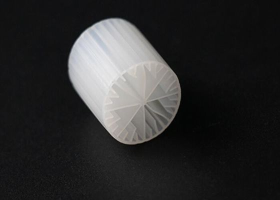 comprare Colore bianco MBBR Filter Media 15*15mm Dimensione Materiale HDPE per il trattamento delle acque reflue online manufacture