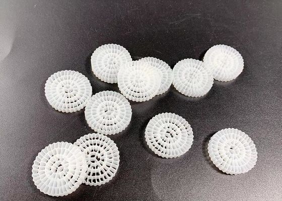 comprare Reattore a biofilm mobile MBBR Filter Media Super Decarburization Eco-friendly online manufacture