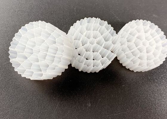 comprare Reattore a biofilm a letto mobile pozzo galleggiante Kaldnes Filter Media 37 stanze 800m2/m3 online manufacture