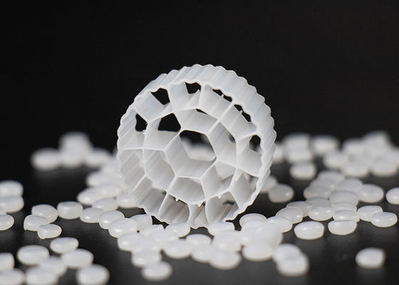 19 fori K3 Biocell Filter Media con materiale HDPE vergine e colore bianco