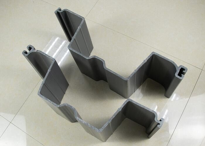 Infissi di fogli di PVC in plastica di colore grigio UPVC per costruzioni civili di dighe