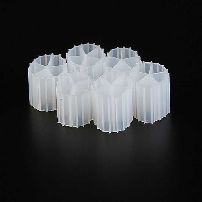 Medi filtranti in HDPE bianco a 5 fori