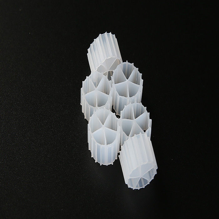 Risparmio di spazio K3 Biocell Filter Media Moving Bed Biofilm Reactor per il trattamento dell'acqua