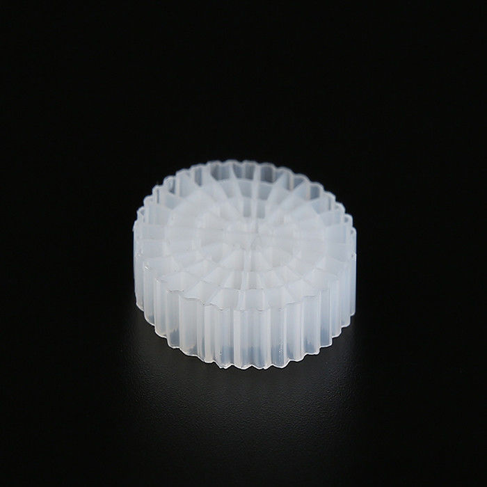 Bianco colore MBBR Bio Media Virgin HDPE Material K5 per il trattamento delle acque reflue