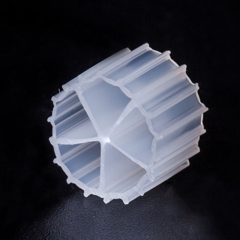 10*7mm MBBR Filter Media Virgin HDPE Material Biocolore Biocolore per il trattamento dell'acqua