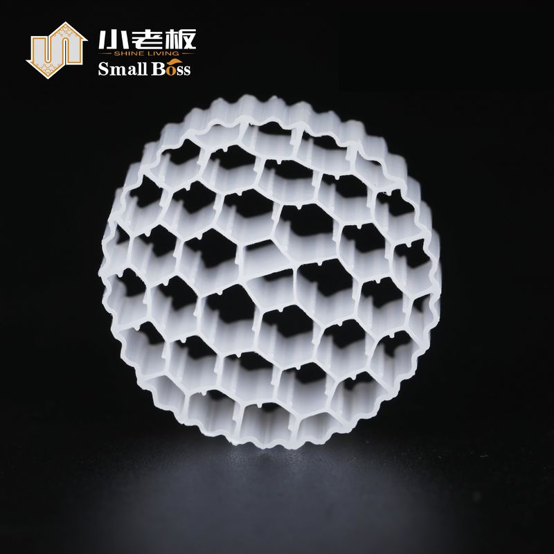 Materiale di plastica PE38 Materiale di plastica Biofilter Media MBBR Bio Carrier per il trattamento delle acque reflue
