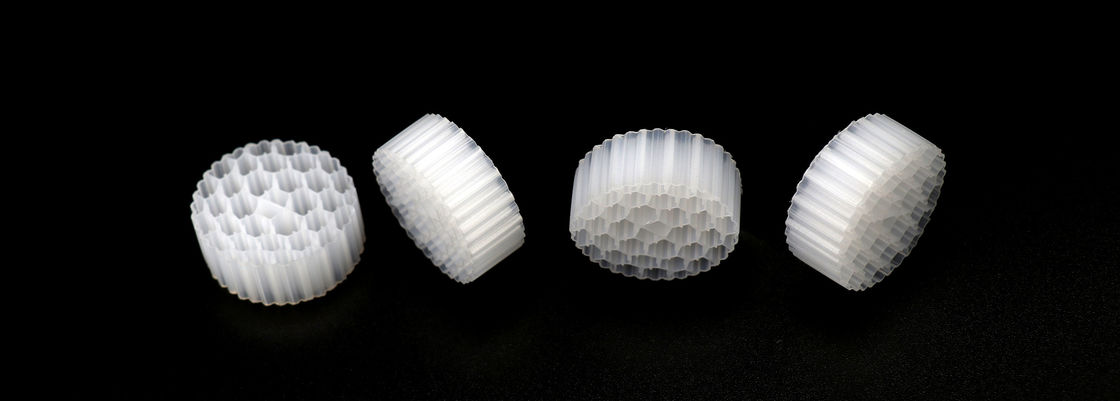 FDA Materiale sicuro MBBR Filtro per trattamento delle acque reflue industriali municipali Colore bianco