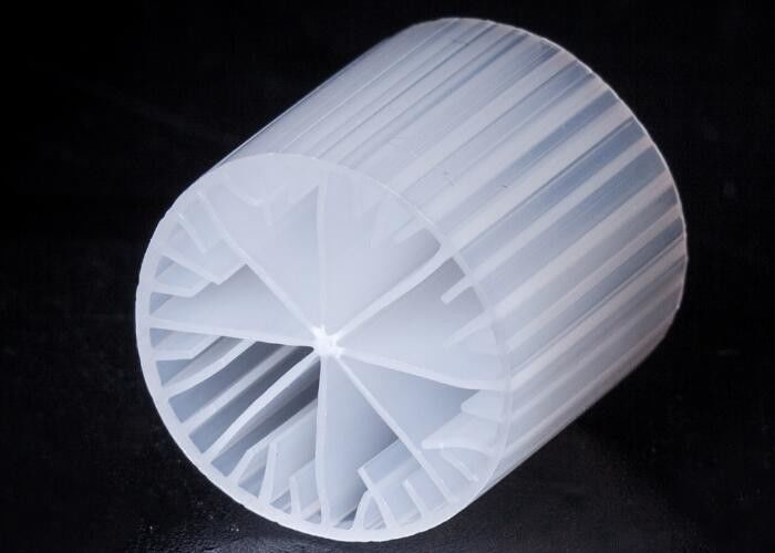Materiale in HDPE vergine MBBR biopipe Filtro per serbatoi anaerobici 15*15mm Dimensione
