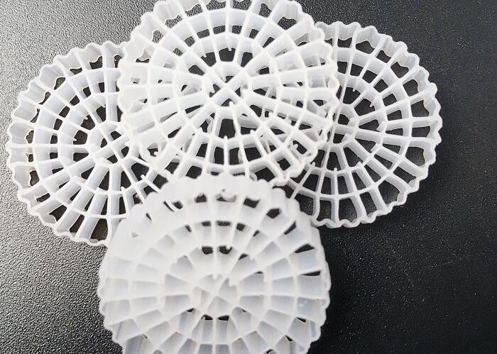 K3 Kaldnes Mbbr sfere galleggianti BIO Filter Media Hdpe 25*4mm Bianco