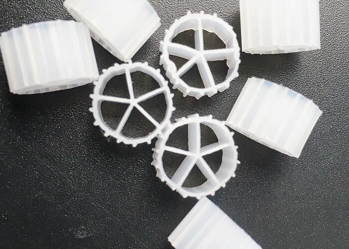 10*7mm MBBR portaerei galleggiante Pesca agricoltura acquacoltura terrestre hdpe materiale ambientale di qualità superiore colore bianco