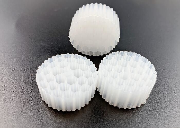 Biomasse sospesa per film a velocità eccellente MBBR Kaldnes Filter Media