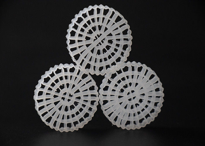 Area di superficie elevata K1 Medi filtranti Bianco materiale vergine HDPE Risparmio energetico