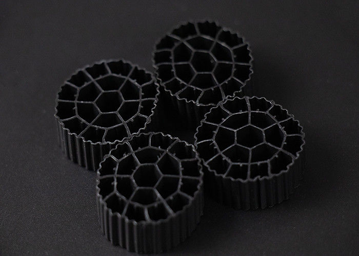 25 mm X 10 mm Dimensione Filtro di plastica Media vergine HDPE Materiale MBBR Bio Balls