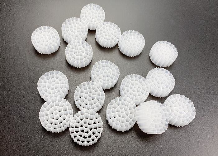 Biotubia MBBR Kaldnes Filter Media Qualsiasi colore