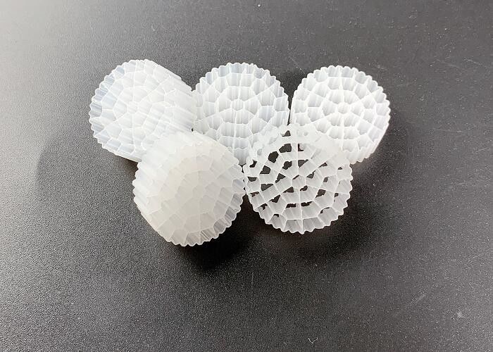 PE37 Bianco Color Moving Bed Reattore Biofilm Tecnologia A/O COD BOD Move